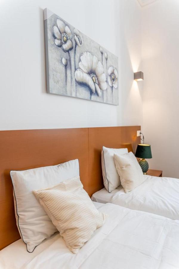 Guest House - Palacio Diana Evora Exterior photo